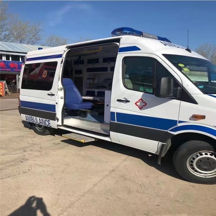 石嘴山私人长途救护车出租转院回家